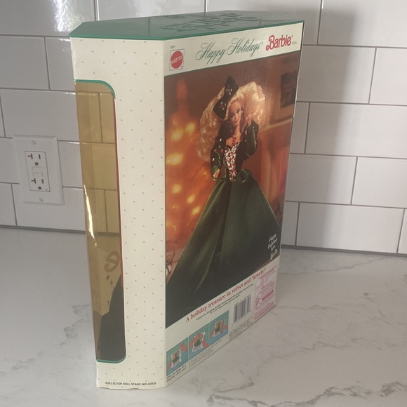 Barbie Happy Holidays Special Edition 1991 - Picture 5 of 10